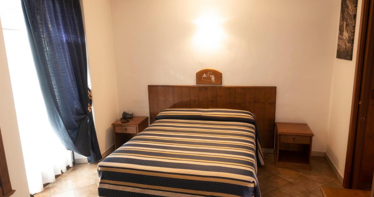 סיינט-פייר Hotel Residence Chateau מראה חיצוני תמונה