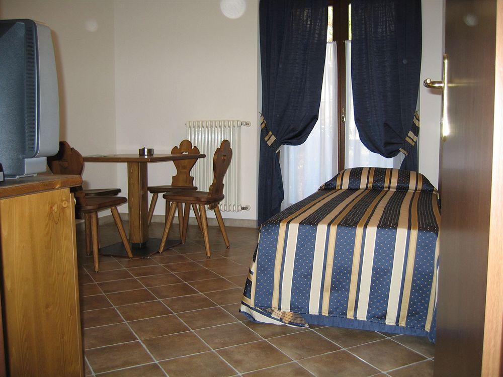 סיינט-פייר Hotel Residence Chateau מראה חיצוני תמונה